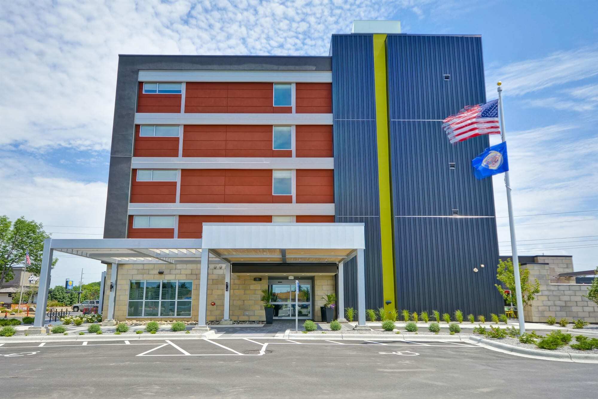 Home2 Suites By Hilton Plymouth Minneapolis Exterior photo